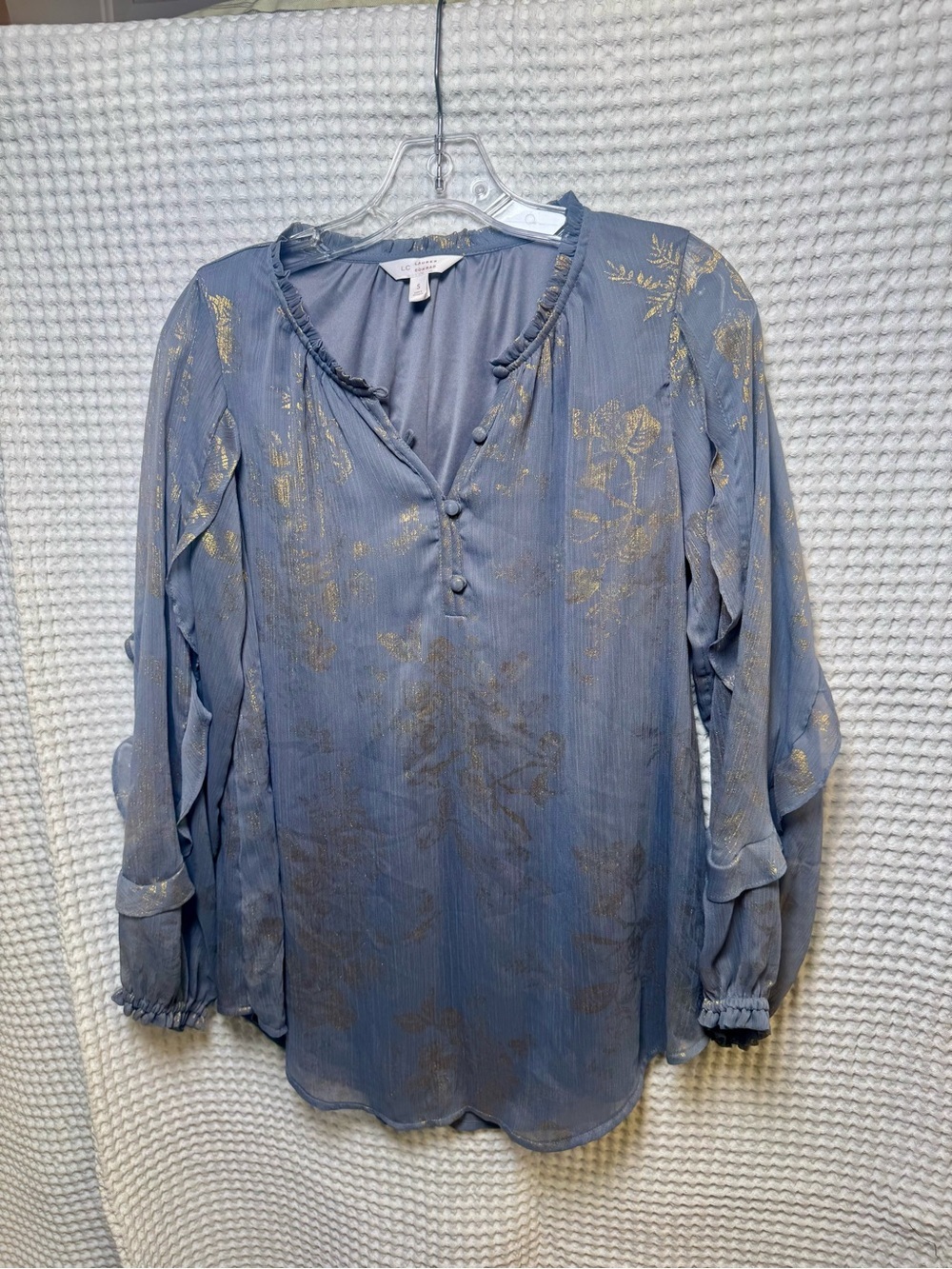 LC Lauren Conrad Metallic Gold Floral Chiffon Bobo Tiered Ruffle Top- Size Small
